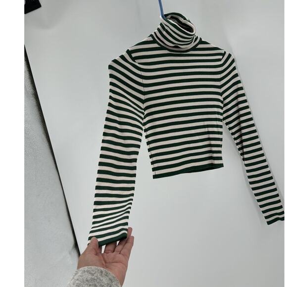 Zara Cropped Knit ribbed green white turtleneck top fall staple size small - Picture 5 of 9